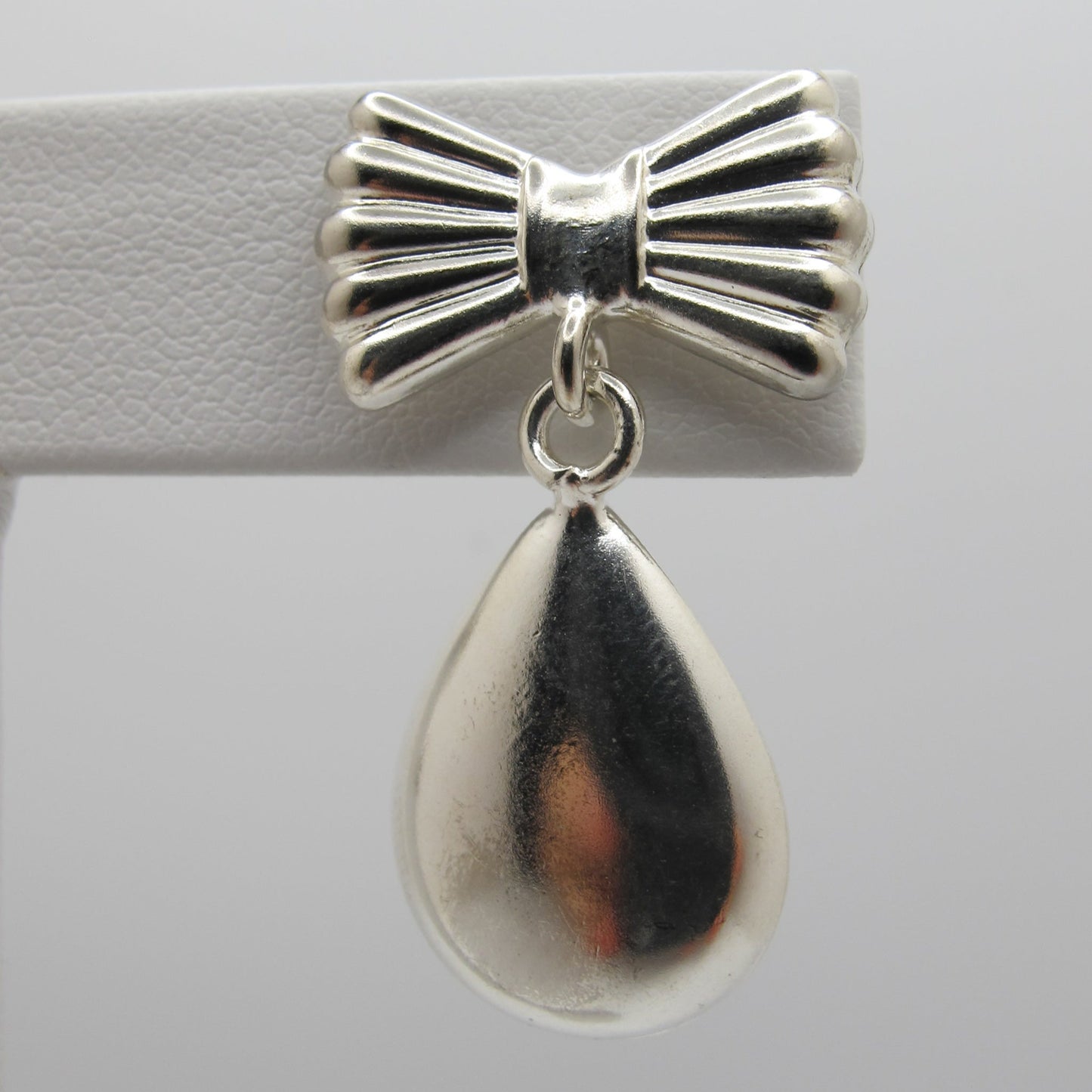 Vintage Silver Teardrop Earrings
